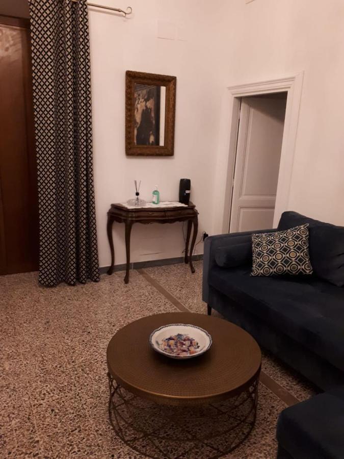 La Casa Sotto Il Castello Apartment บรักชาโน ภายนอก รูปภาพ